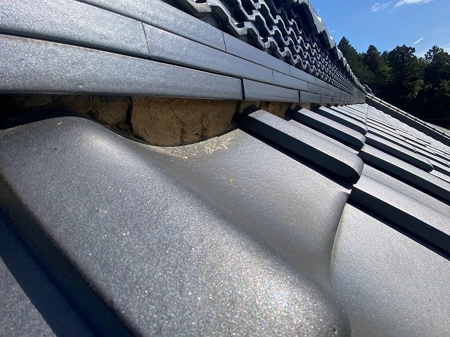 葺き土は流出しているが土台としてはぎりぎり